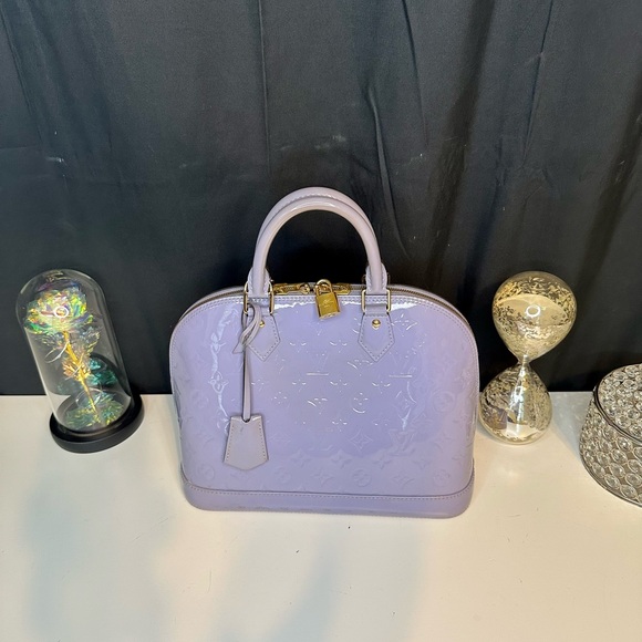LOUIS VUITTON Lilac Alma PM, EUC - Picture 4 of 16